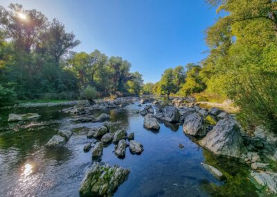 Le Mas de Roussa river Ceze